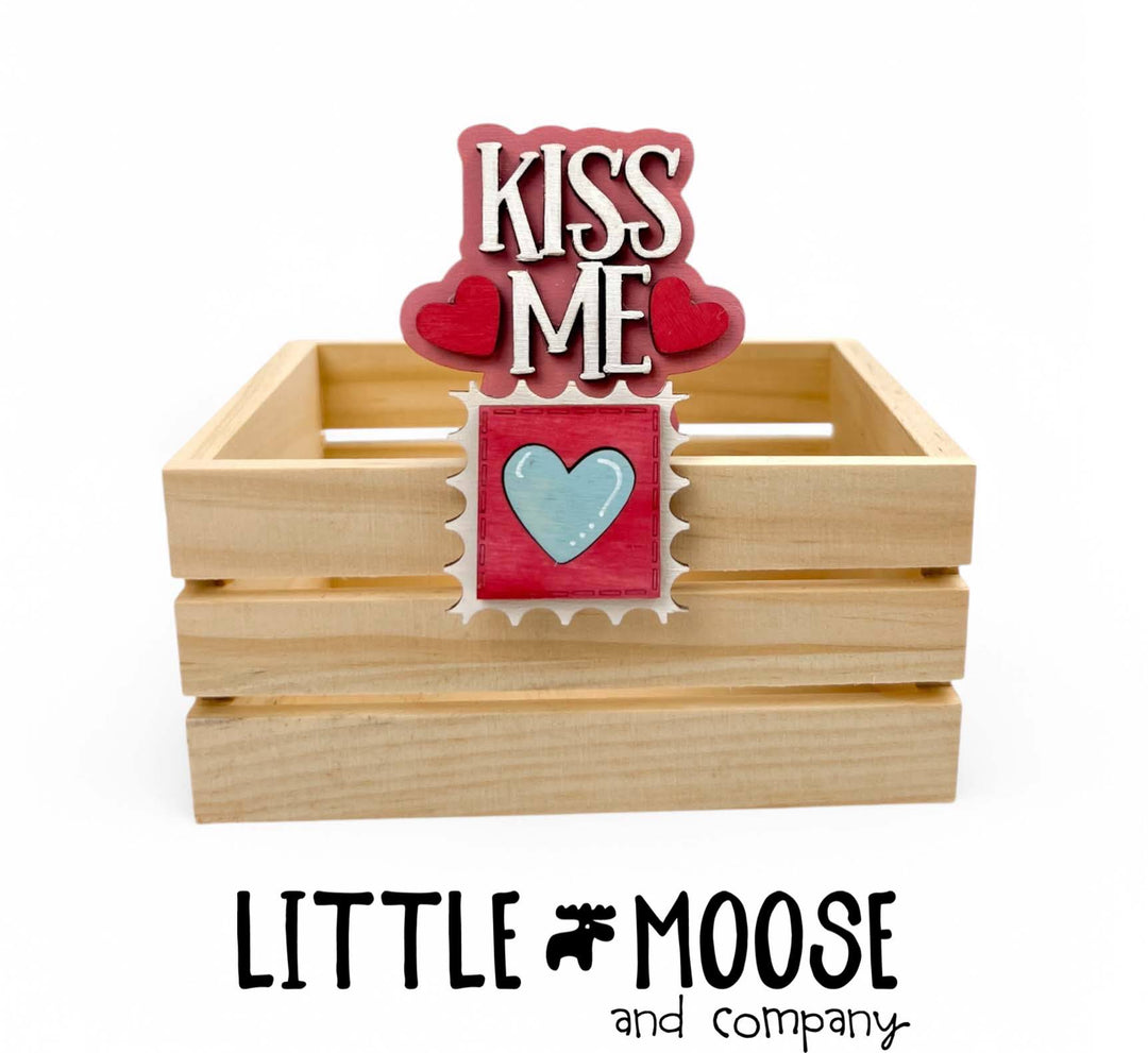 Mug Hugger - Valentine - Kiss Me