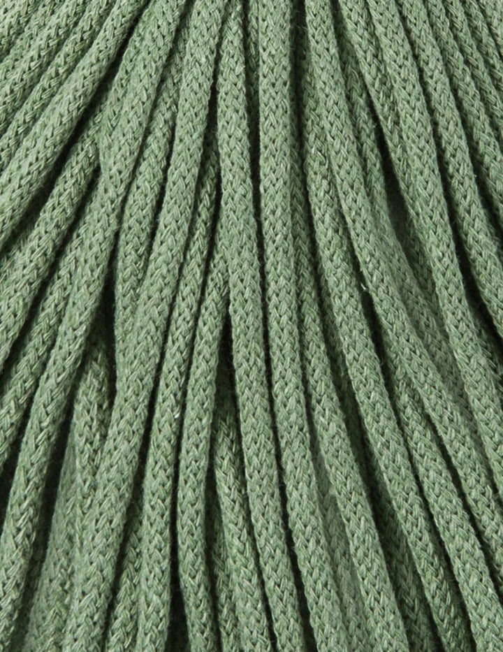 macrame knot wristlet #color_eucalyptus-green